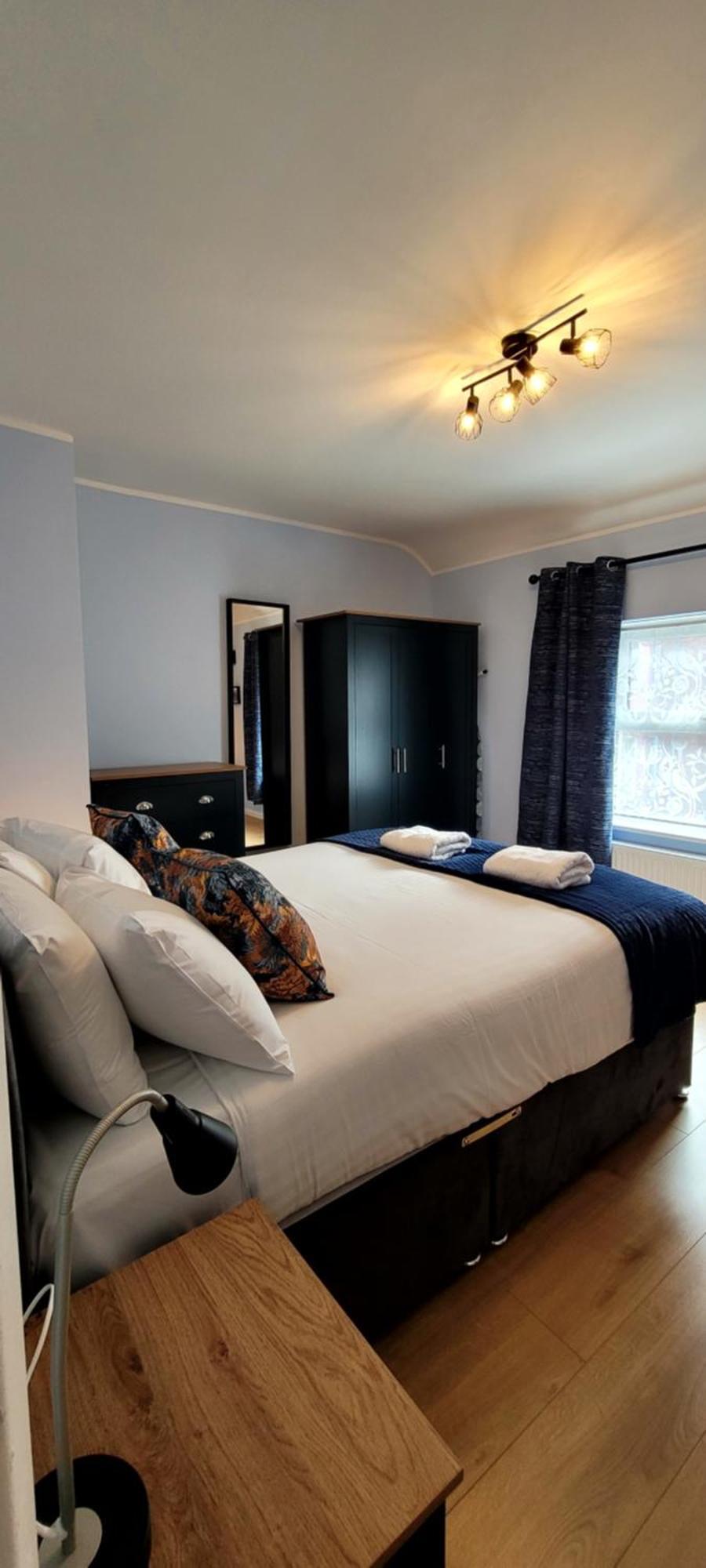 Hamilton Place Beautiful Holiday House In A Prime Location Portrush Exterior photo